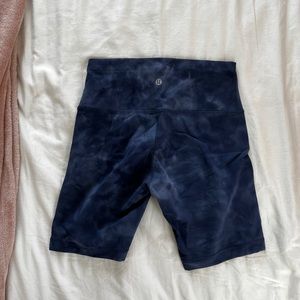 Lululemon Wunder Train 6” Inseam Short